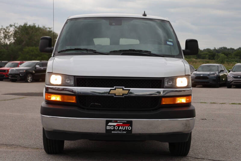 2025 Chevrolet Express LT 3500