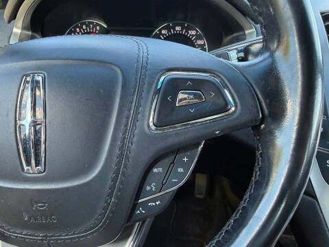 2020 Lincoln MKZ Standard