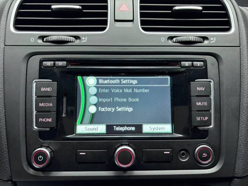 2013 Volkswagen Golf R 4Motion