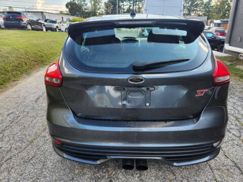 2017 Ford Focus ST