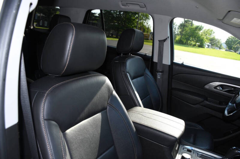2019 Chevrolet Traverse LT Leather