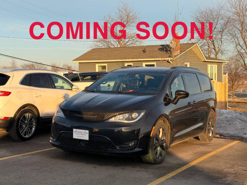 2019 Chrysler Pacifica Touring L Plus