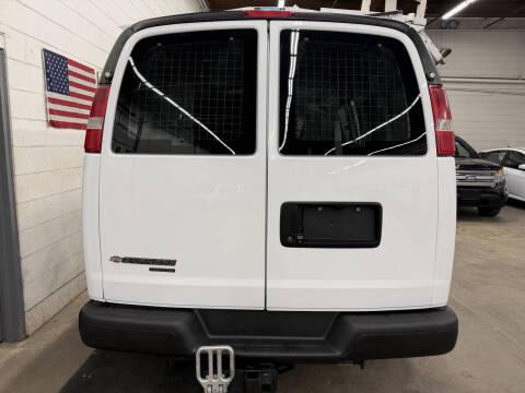 2016 Chevrolet Express 2500