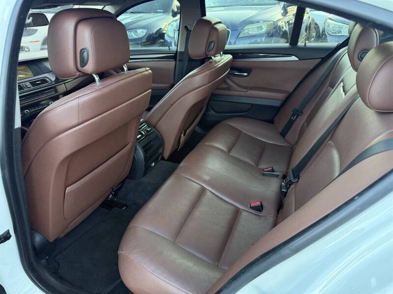 2013 BMW 5 Series 528i