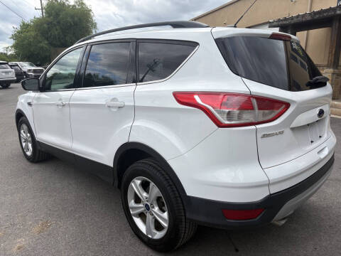 2016 Ford Escape SE