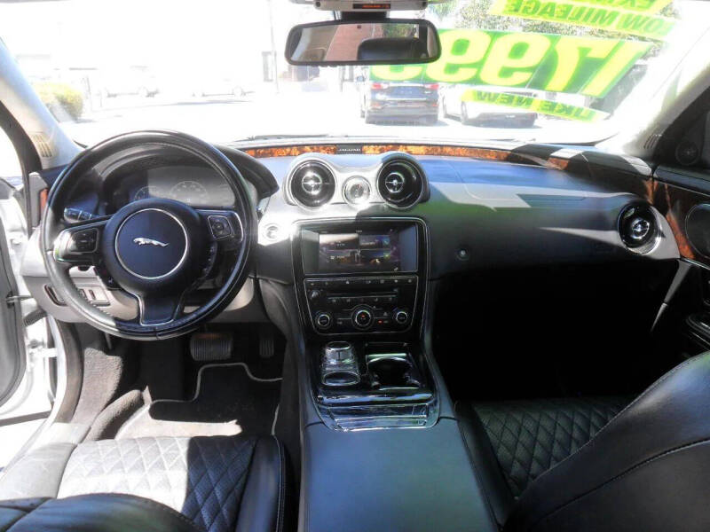 2017 Jaguar XJL Portfolio