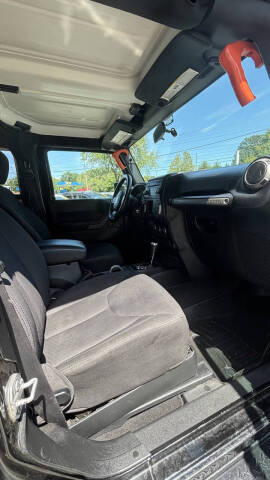 2017 Jeep Wrangler Willys Wheeler