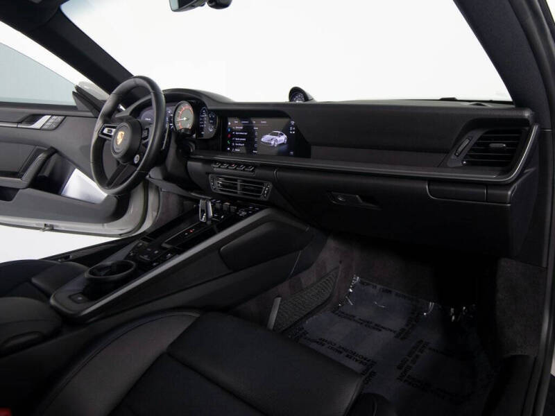 2022 Porsche 911 Carrera S