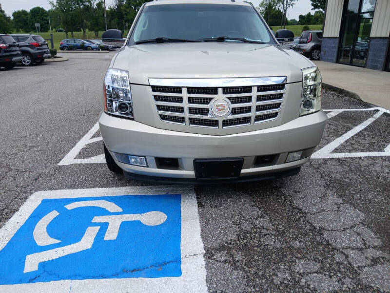 2013 Cadillac Escalade Luxury