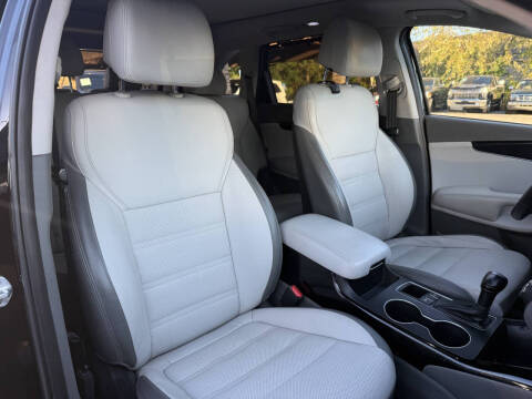 2017 Kia Sorento SX V6