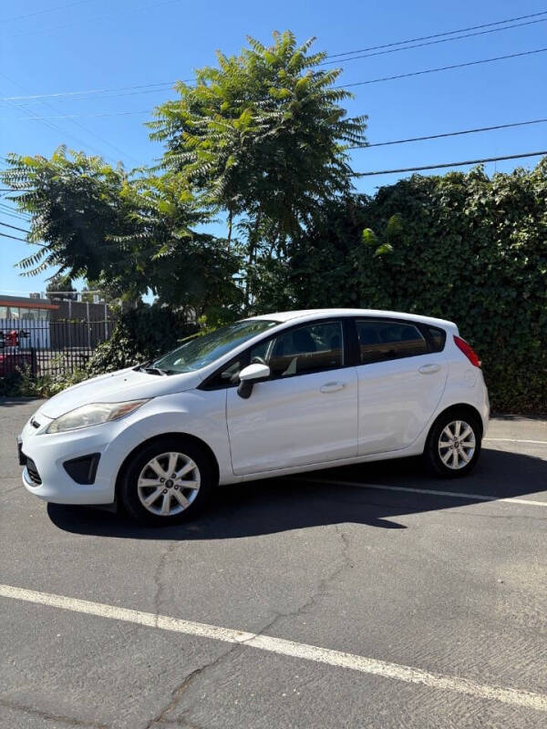 2011 Ford Fiesta SE