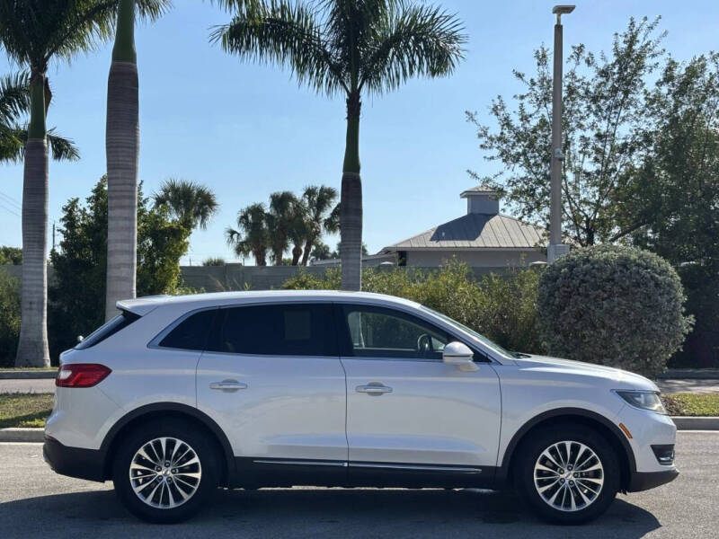 2016 Lincoln MKX Select