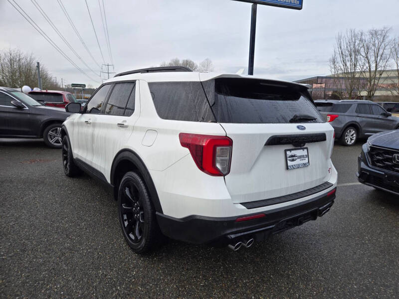2022 Ford Explorer ST