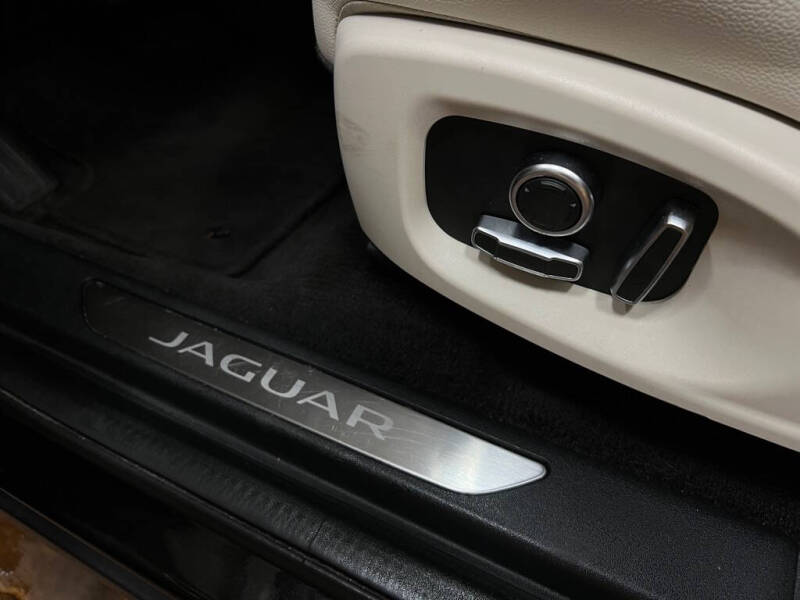 2021 Jaguar E-PACE P250