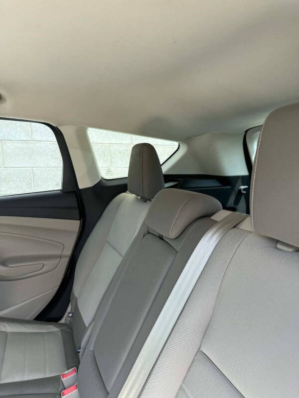 2015 Ford Escape SE