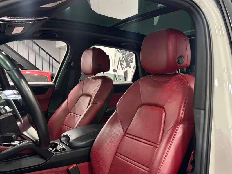 2020 Porsche Cayenne