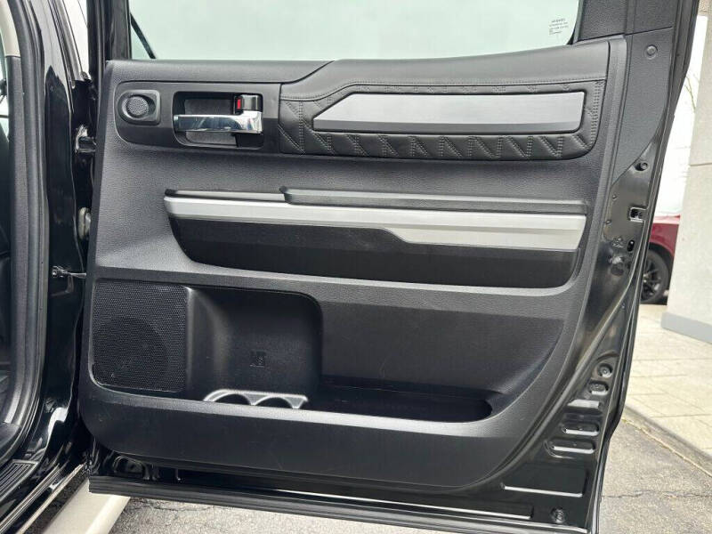 2020 Toyota Tundra Platinum