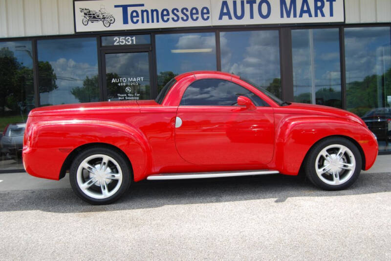 2004 Chevrolet SSR for sale at Tennessee Auto Mart Columbia in Columbia TN