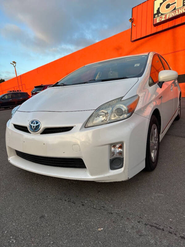 2011 Toyota Prius Three
