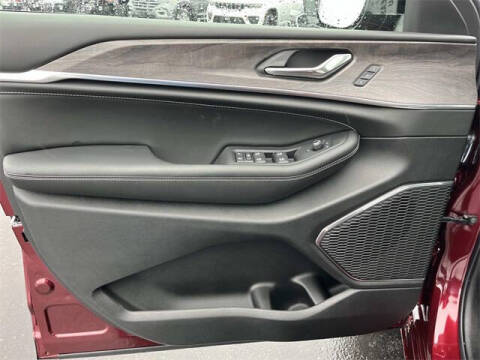 2025 Jeep Grand Cherokee L Overland