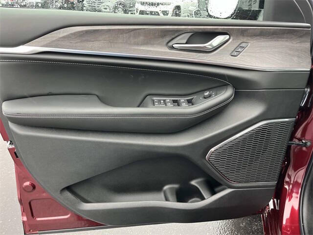 2025 Jeep Grand Cherokee L Overland