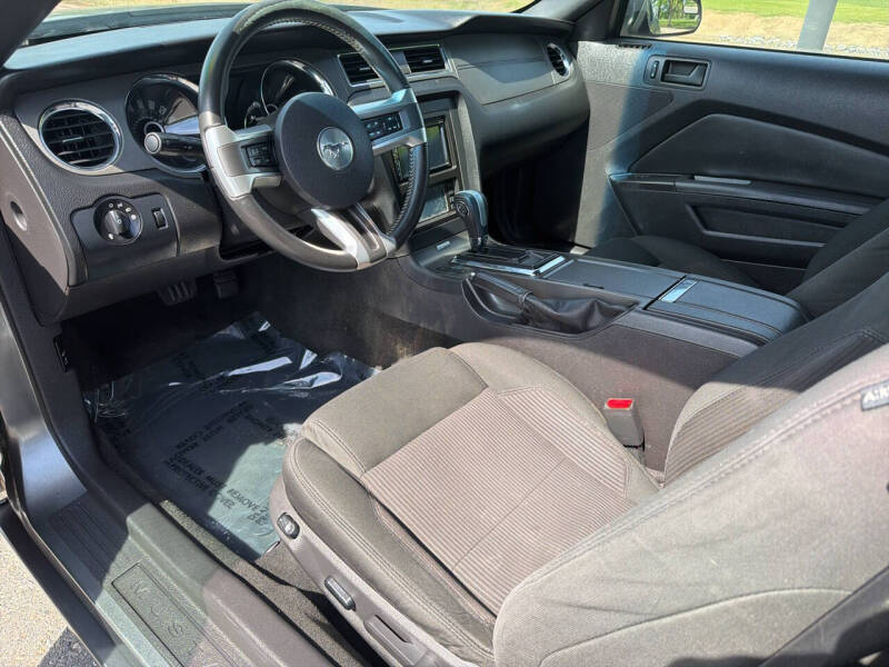 2013 Ford Mustang V6