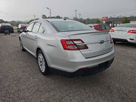 2014 Ford Taurus Limited