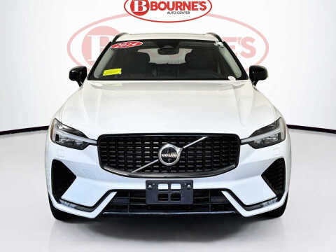 2024 Volvo XC60 B5 Plus Dark Theme