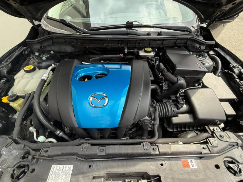 2013 Mazda MAZDA3 i Touring