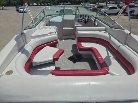 1992 Regal Ventura 8.3