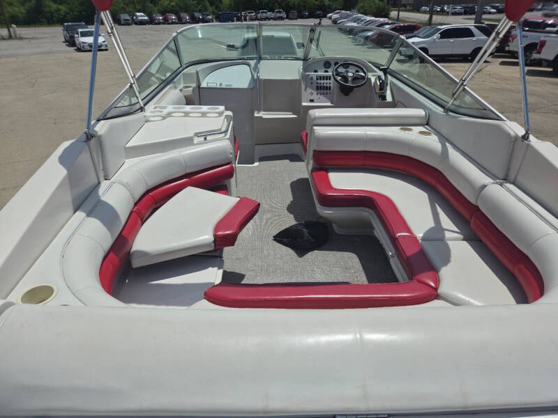 1992 Regal Ventura 8.3