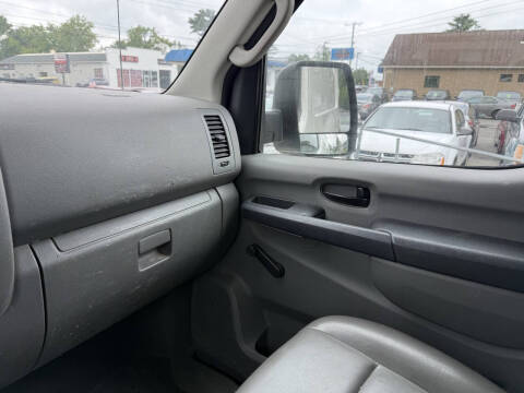 2013 Nissan NV 1500 S