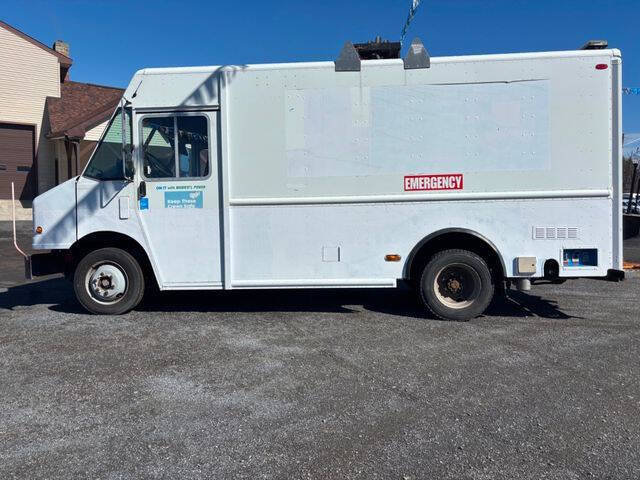 2014 Freightliner MT45 Chassis