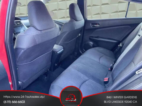 2017 Toyota Prius Two