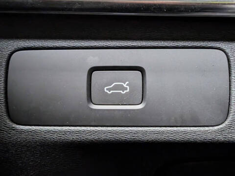 2025 Volvo XC90 B5 Plus Bright Theme 7P