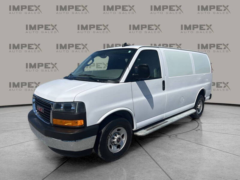 2023 GMC Savana 2500