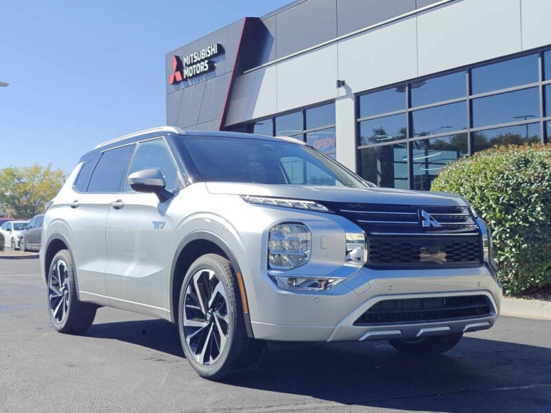 2025 Mitsubishi Outlander PHEV SEL