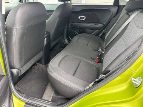 2018 Kia Soul +