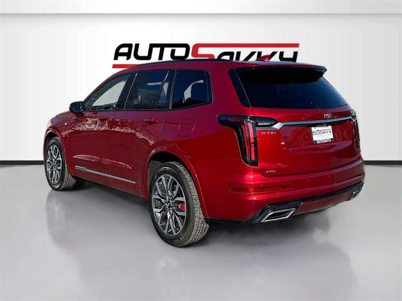 2025 Cadillac XT6 Sport