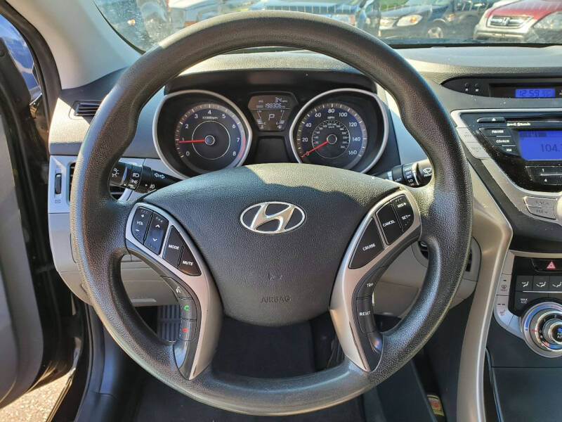 2013 Hyundai Elantra GLS