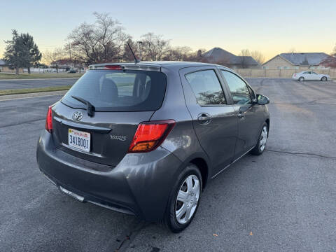 2015 Toyota Yaris 5-Door L