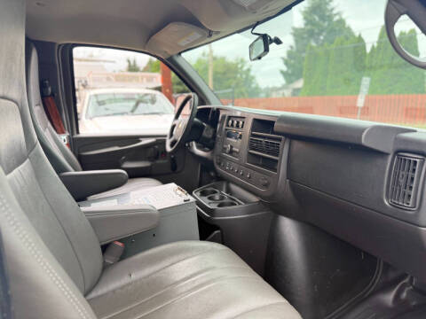 2013 Chevrolet Express 2500