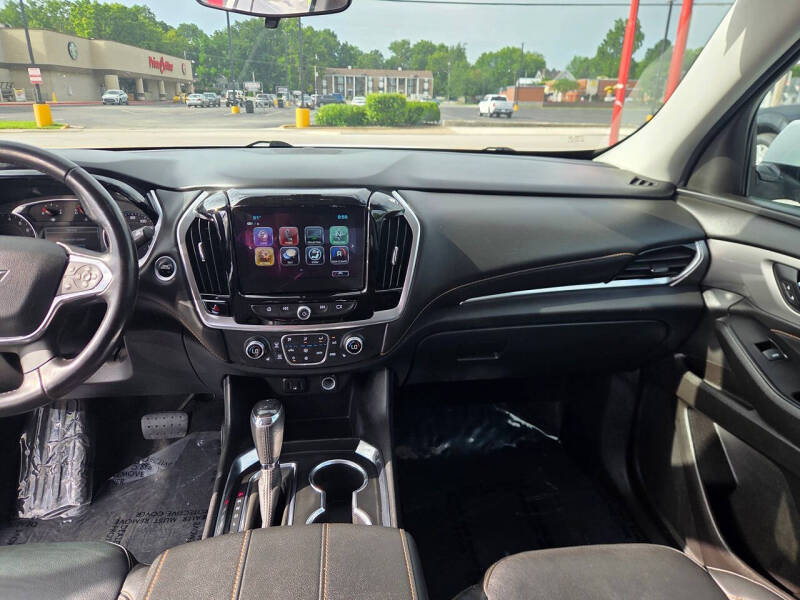 2019 Chevrolet Traverse LT Leather