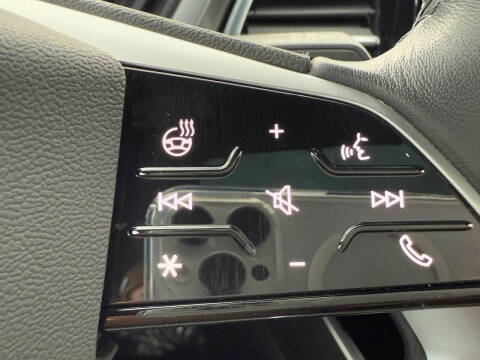 2023 Audi Q4 e-tron quattro Premium Plus 50