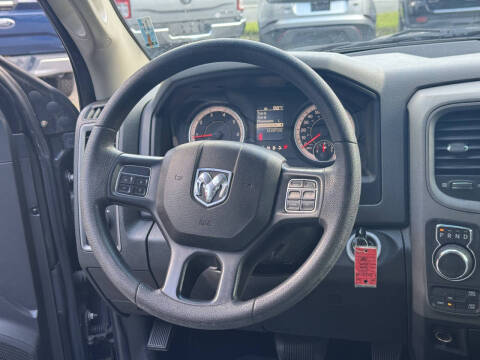 2017 RAM 1500 Express