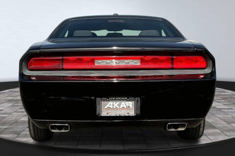 2012 Dodge Challenger SXT