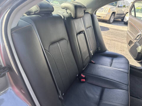 2011 Lincoln MKZ