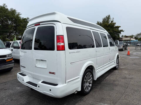 2020 GMC Savana 2500