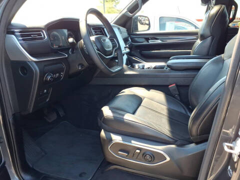 2023 Jeep Wagoneer