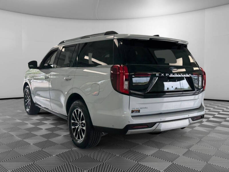 2025 Ford Expedition Platinum